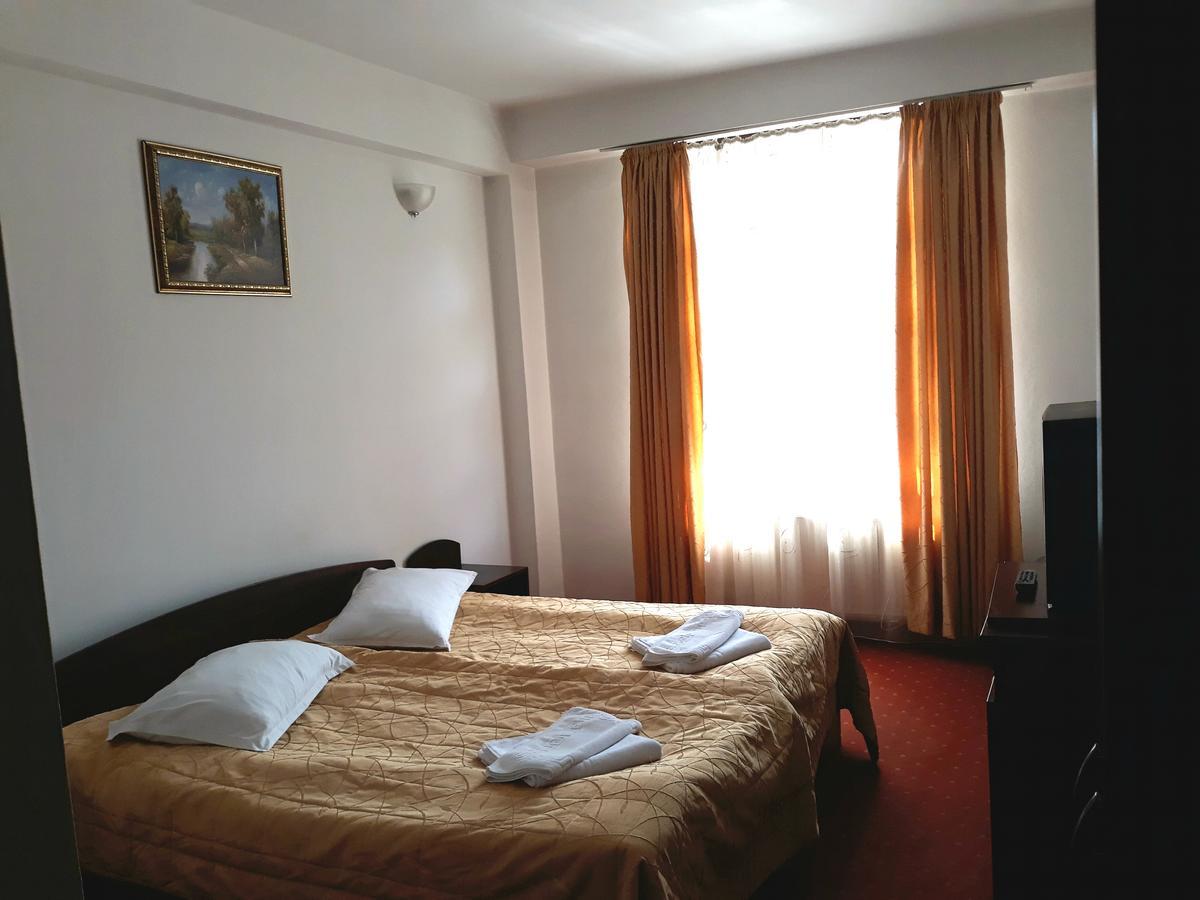 Motel Din Darste Săcele Εξωτερικό φωτογραφία
